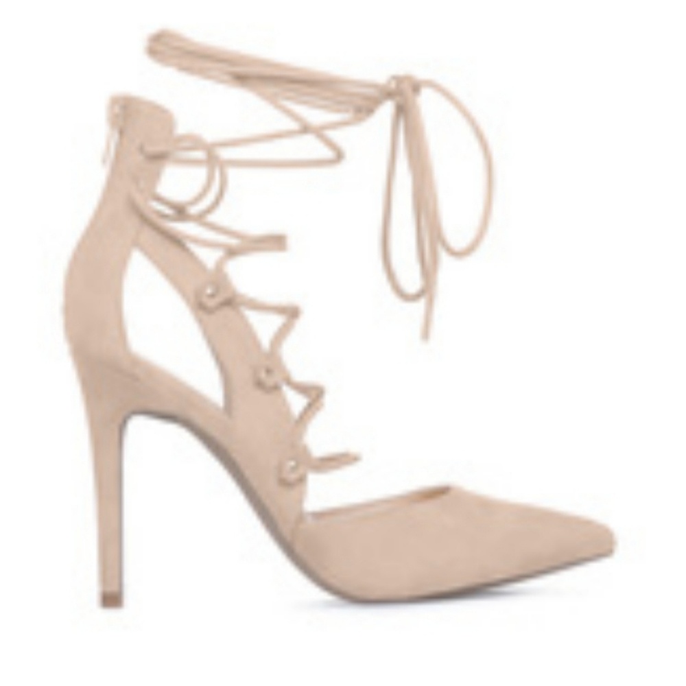 Beige shoedazzle heels